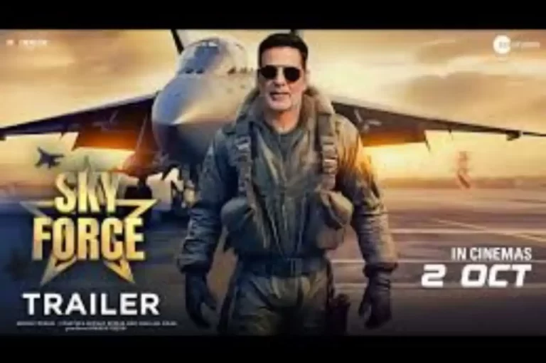 sky force movie hero akshay kumar with trailer logo